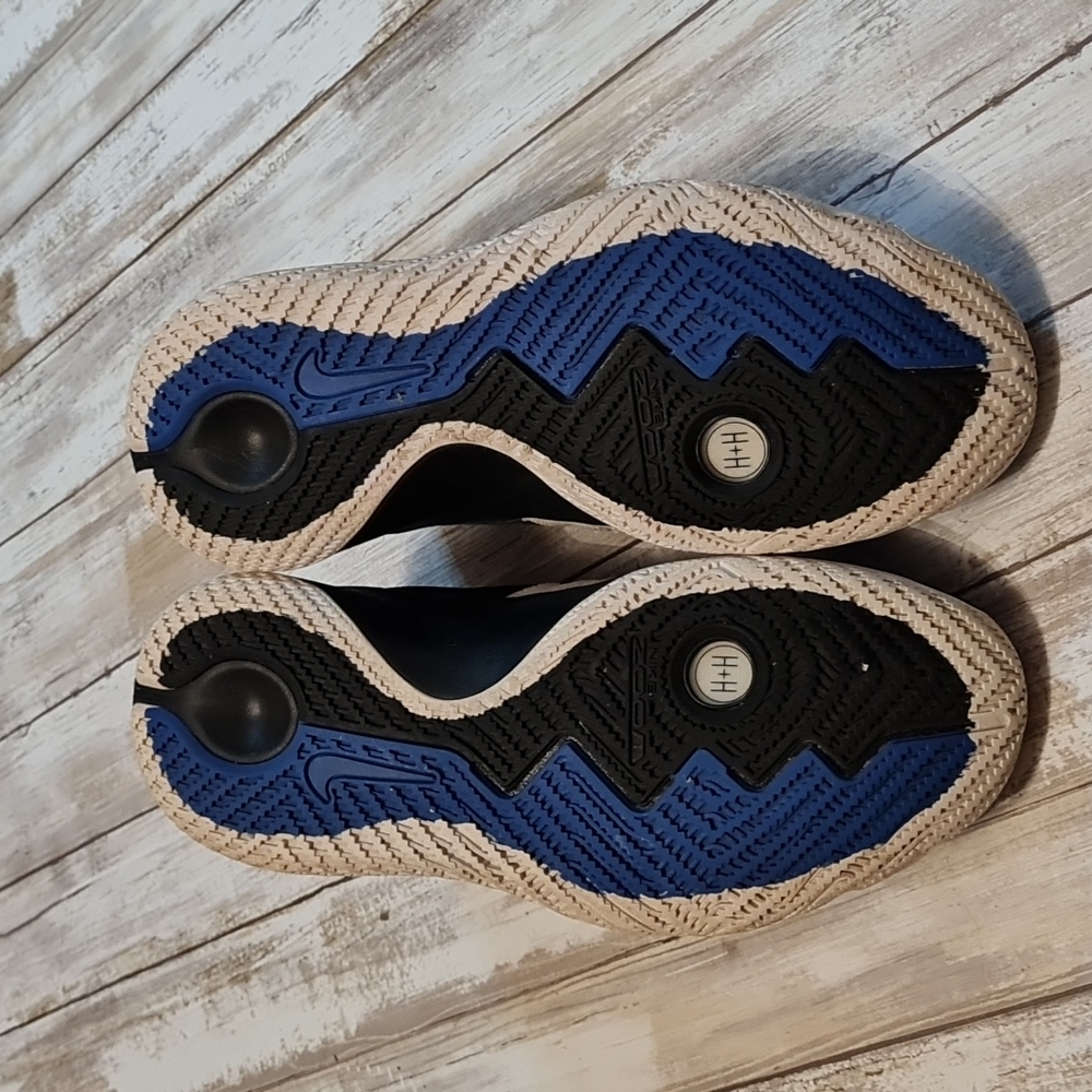 Kyrie Flytrap Duke - image 2